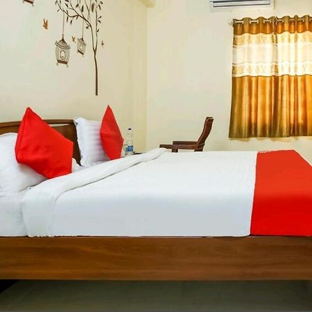 Hotel Nanda Grand Nellore Exterior foto